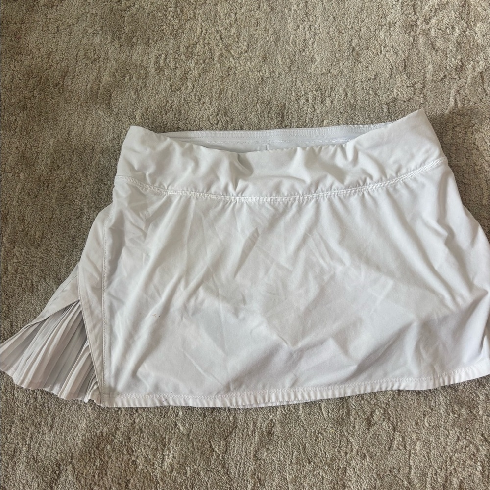 Lululemon White Pleated Side Skort